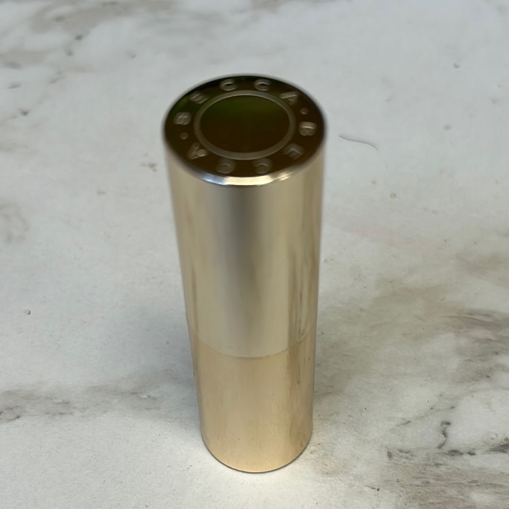 Becca Ultimate Lipstick Love in Maroon